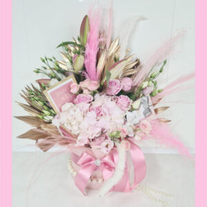 ARABELLA HATBOX, luxury birthday flowers by Flowers by Kerry Mac for Manchester flower delivery