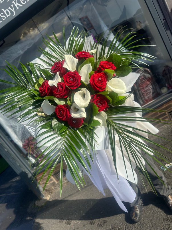 Calla Lily and Roses